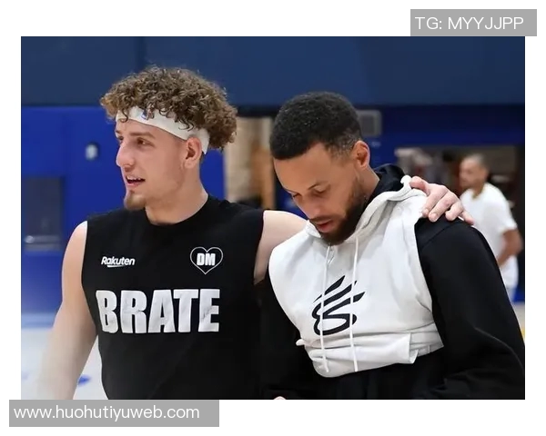 科尔强调持球人防守期待穆迪波杰库明加梅尔顿在赛季中的出色表现 科尔强调持球人防守期待穆迪波杰库明加梅尔顿在赛季中的出色表现